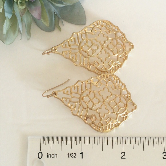 Filigree Teardrop Dangle Earrings - Picture 6 of 6